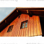 Houten gevel in renovatie, behandeld met Adler Pullex Renovier-Grund. 