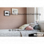 Zacht rose muur geschilderd met ADLER Aviva Ultra Color, toont diepe kleur en egale dekking